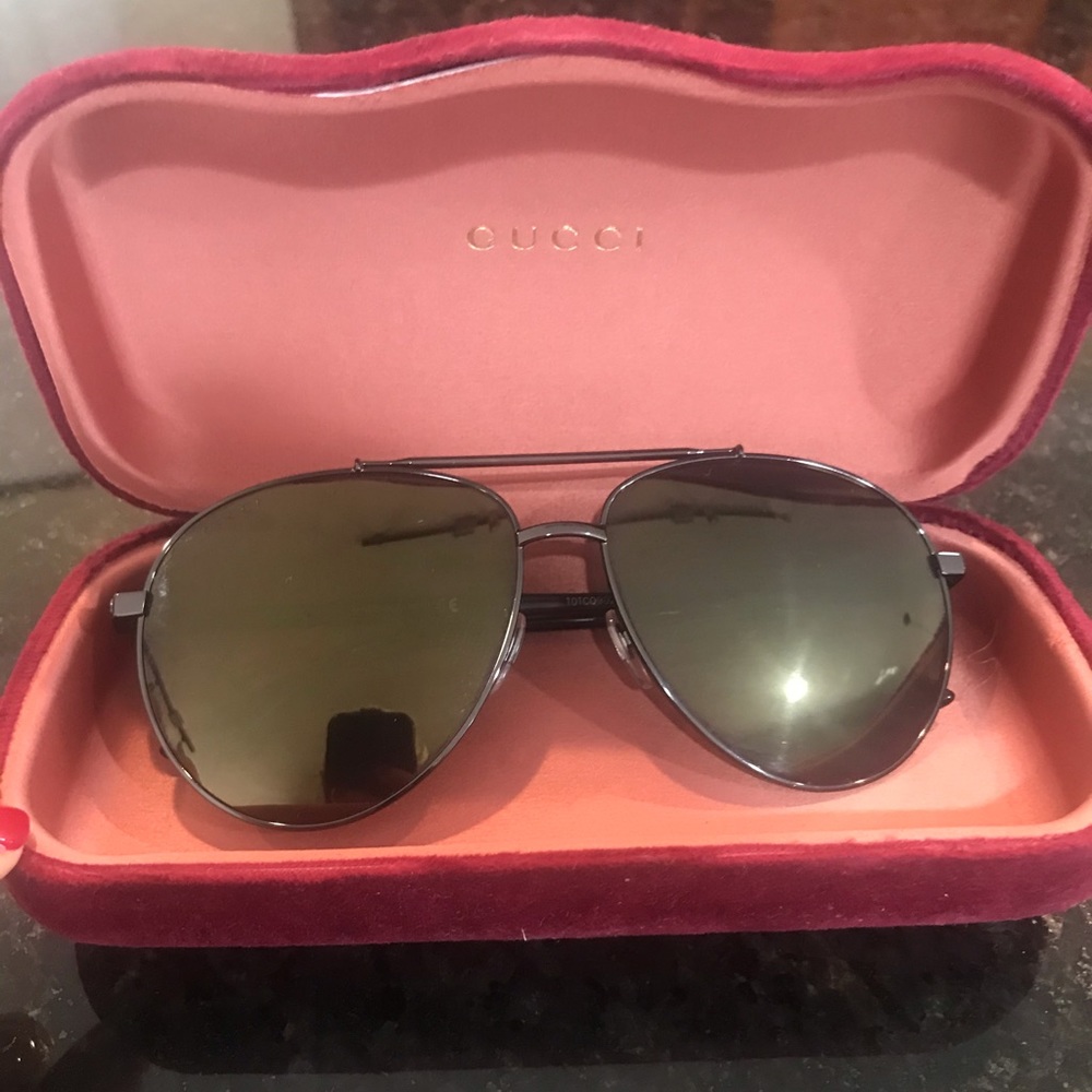 Gucci Bronze Gold Polarized Aviators